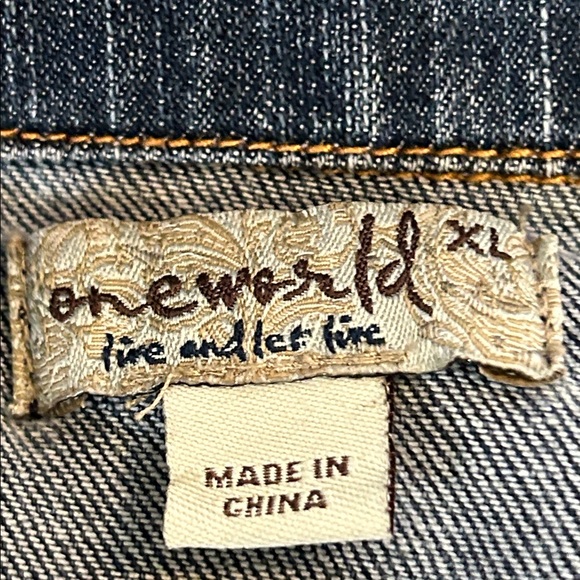 ONE WORLD DENIM ZIP UP FOUR FRONT BUTTONED POCKETS DISSTRESSED HEM SZ XL - Picture 6 of 13